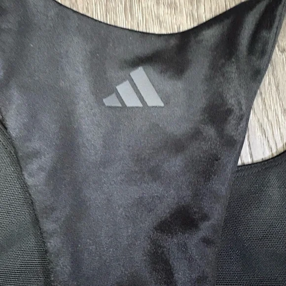 Adidas x Ivy Park Noir Shiny Racerback Bra Size Medium Removable Pads Athleisure - Picture 13 of 14